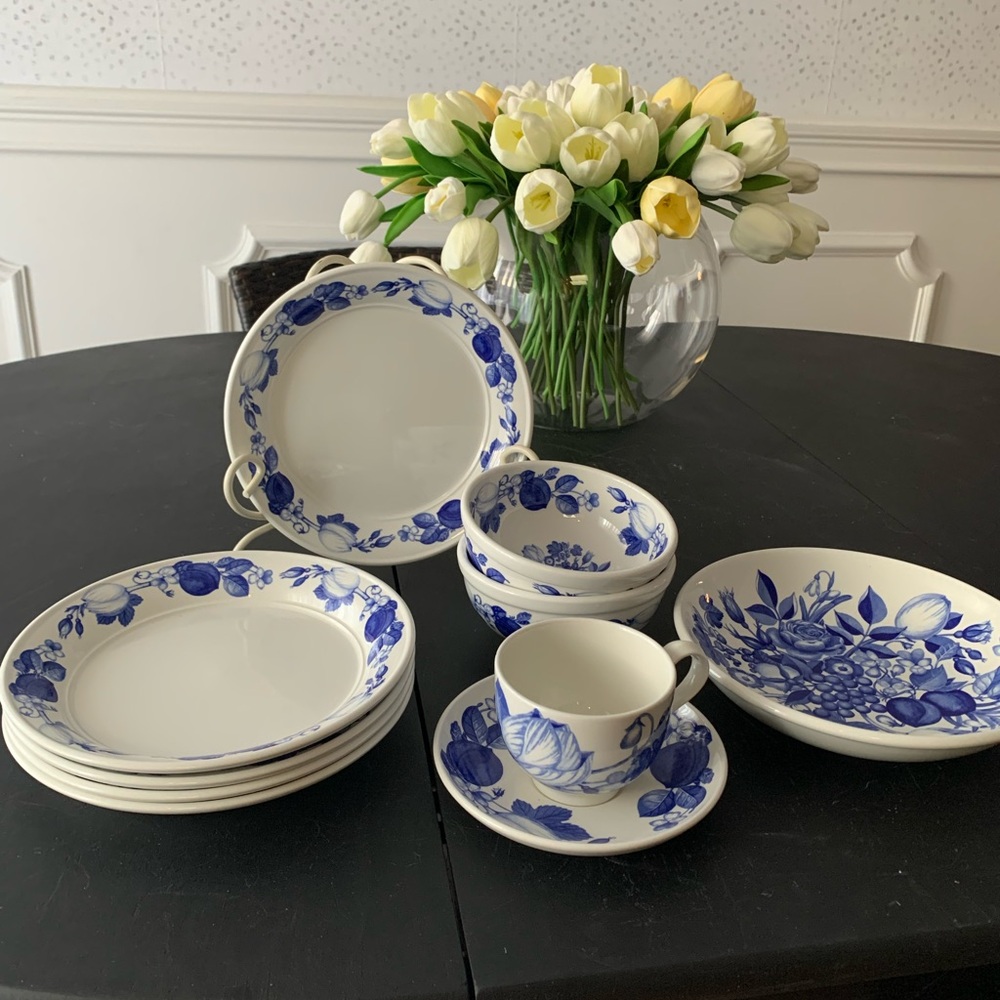 Blue and White Floral Dinnerware Set